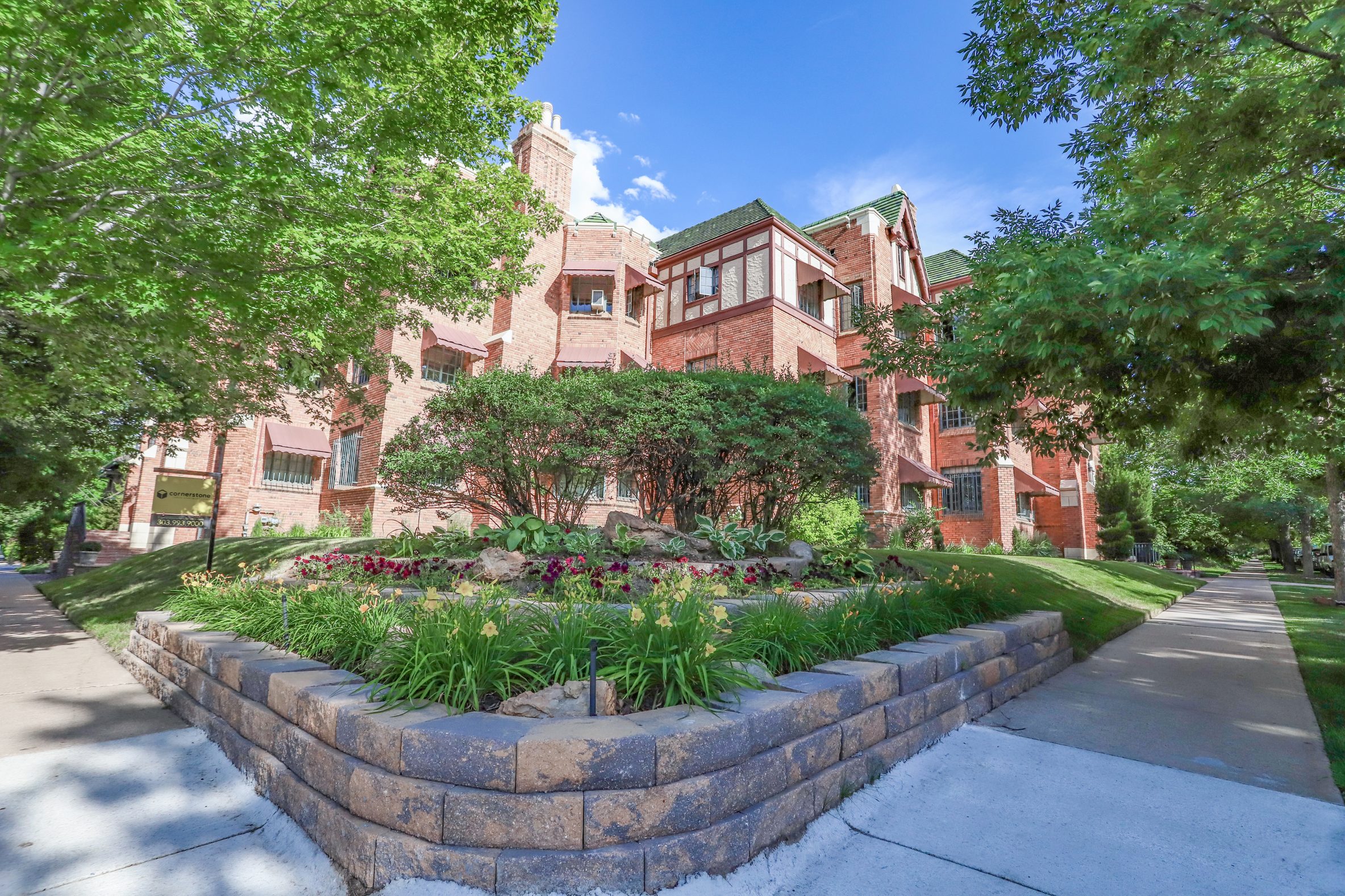 The Avon Apartments Cornerstone Apartments